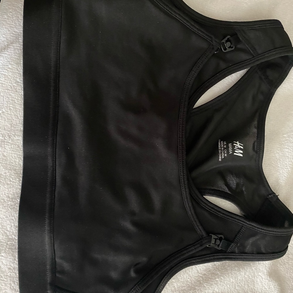 MAMA H&M Nursing Sports Bra